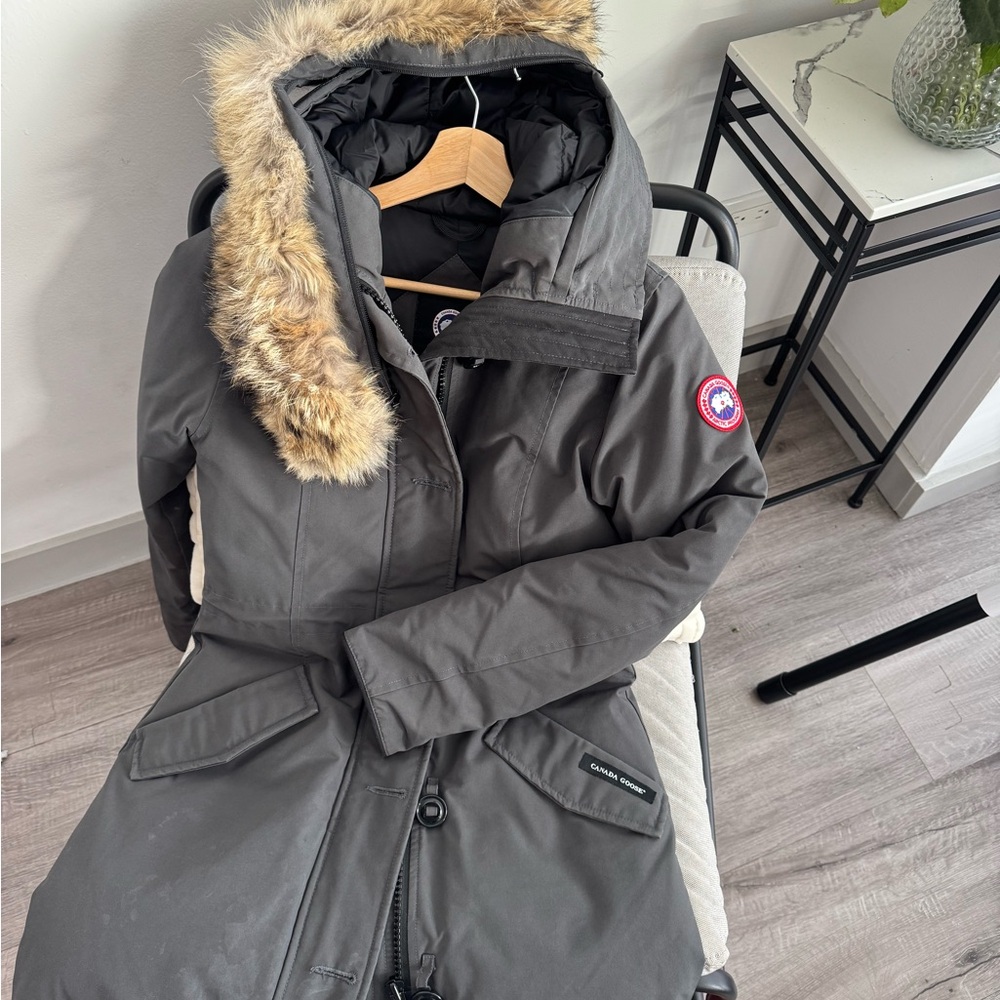 Canada Goose Women's coat